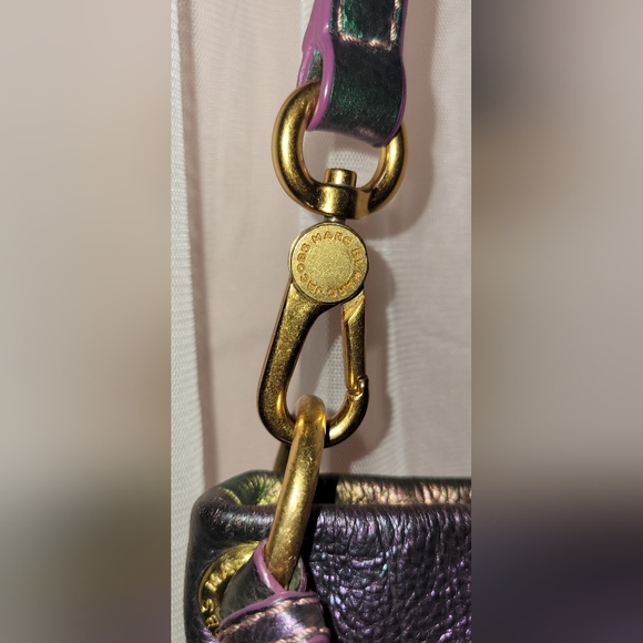 Marc Jacobs Very Rare Oil Slick Iridescent Crossbody Bag - Picture 11 of 16